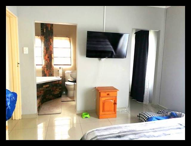 3 BEDROOM SIMPLEX FOR SALE IN MEER EN SEE